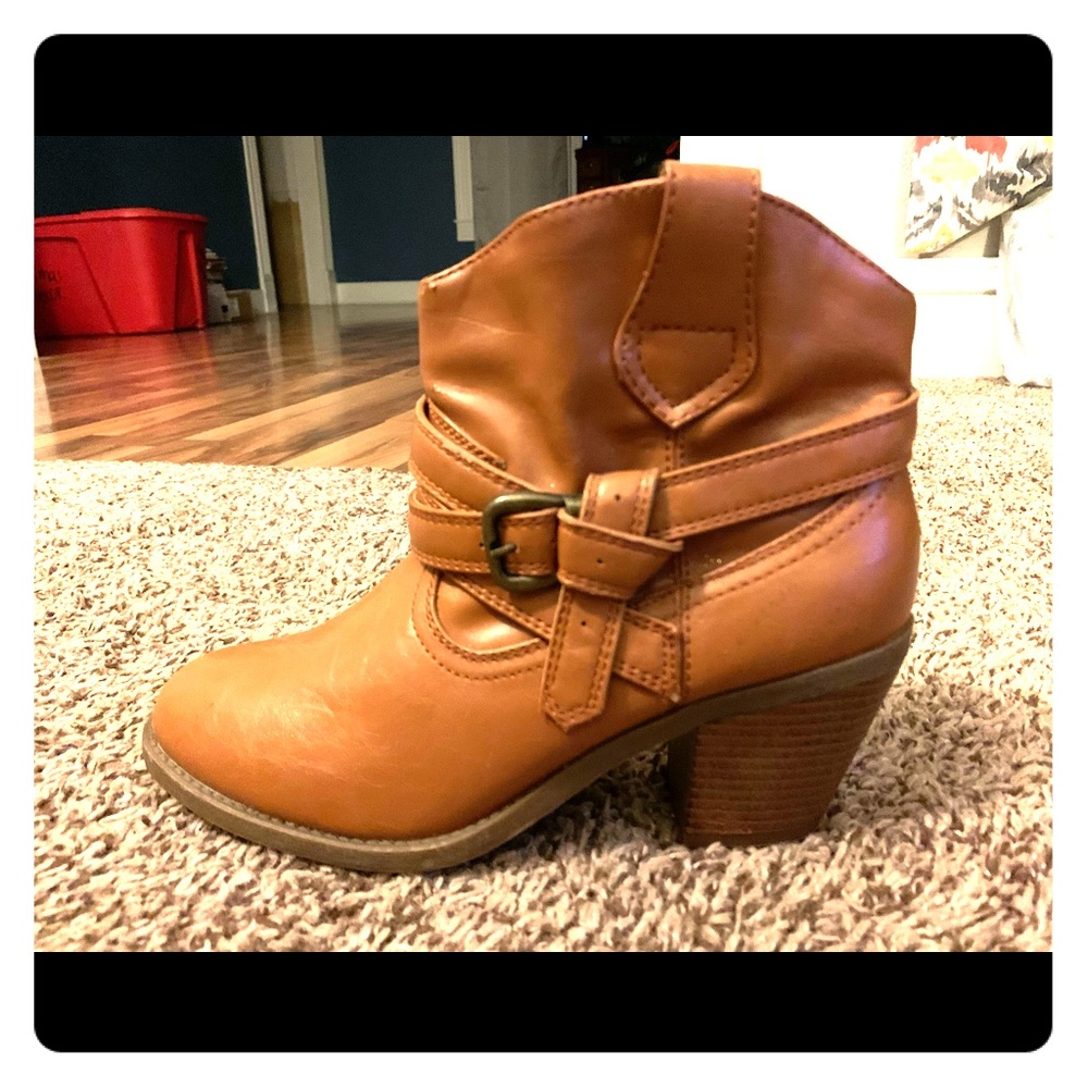 Faux leather ankle boots
